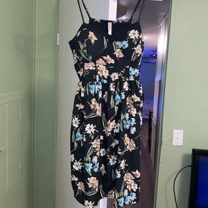 Floral Dress with Pockets